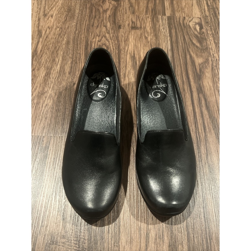 dansco slipon flats black size 40 women's